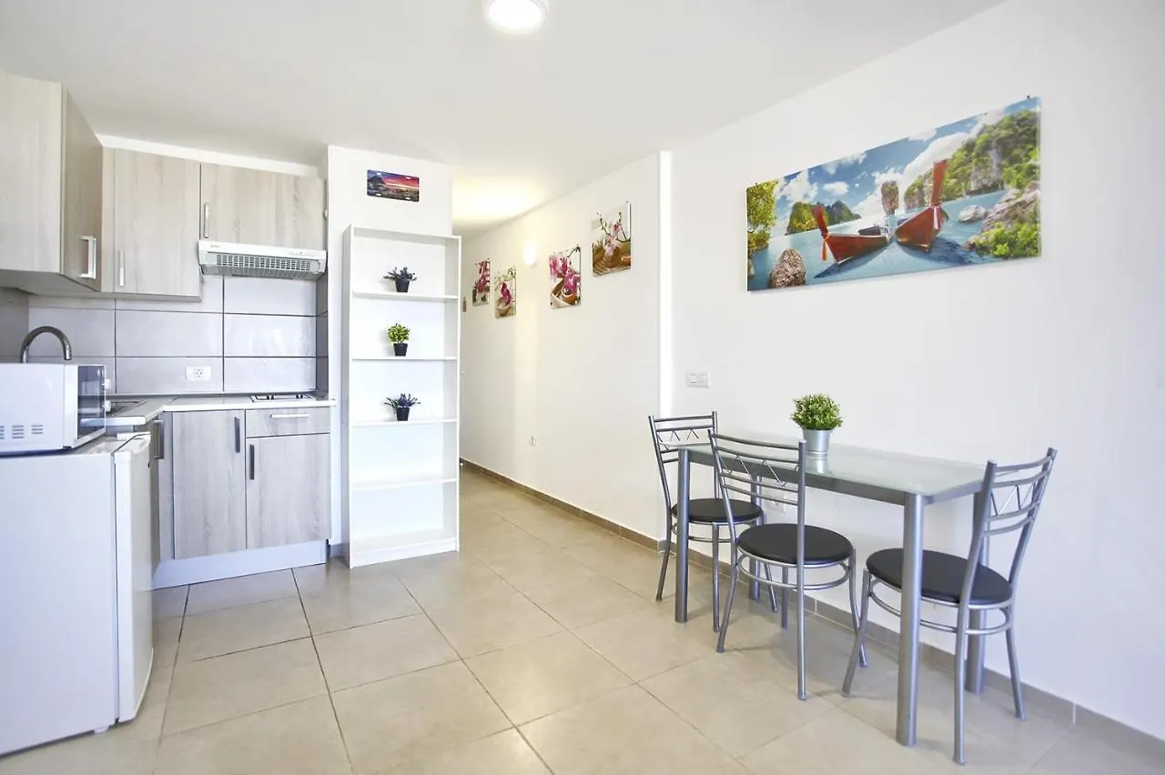Studio With Sea View In Borinquen Playa Fanabe