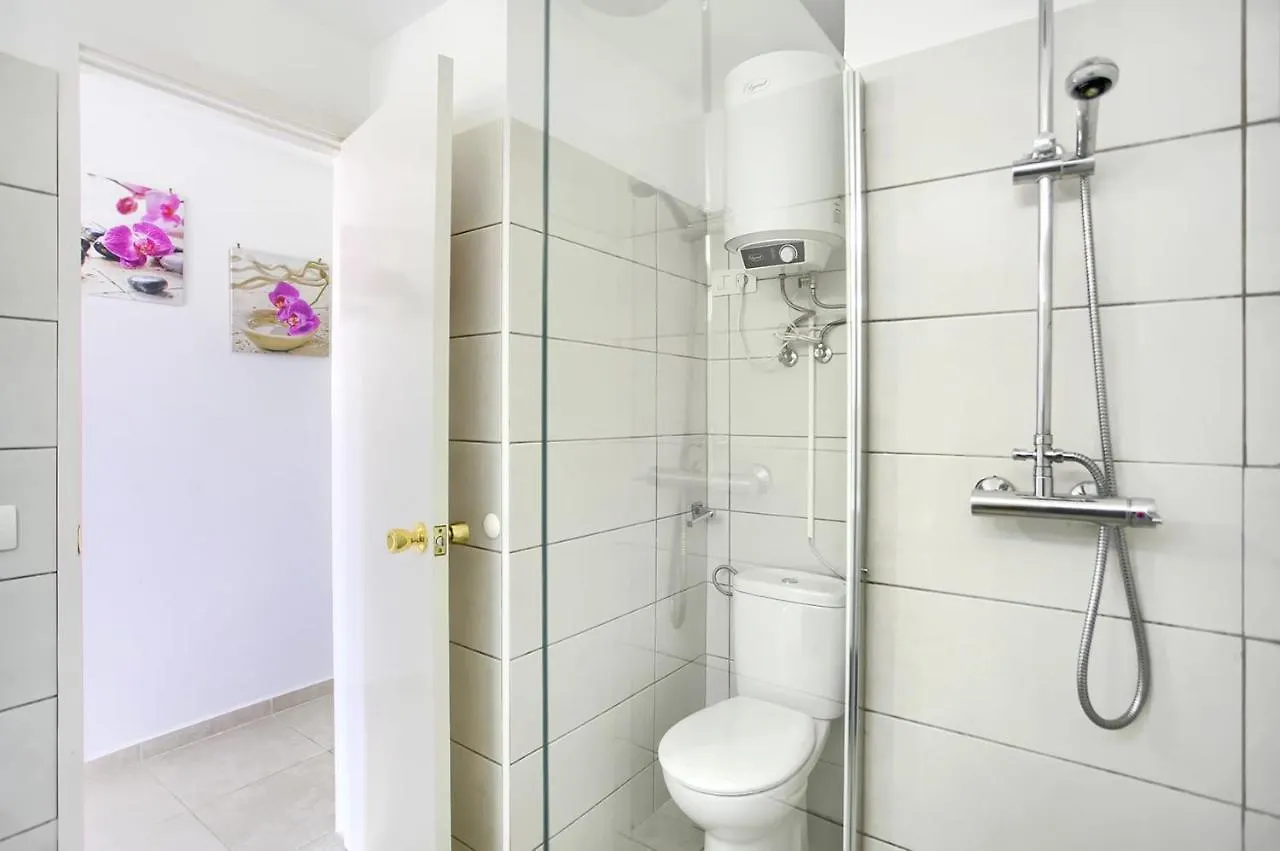 Apartment Studio With Sea View In Borinquen Playa Fanabe Spain